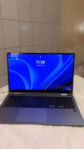 Notebook Samsung Galaxy Book 4 360 i5