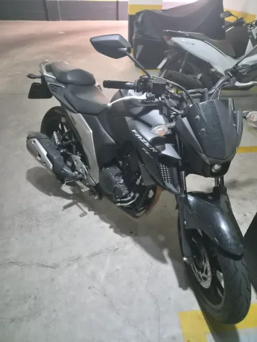 Yamaha Fazer FZ25 - Preto Fosco