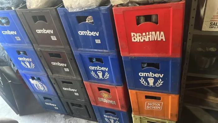 Vendo engradados de bebidas com vasilhame