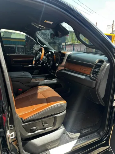 Ram 3500 Limited Longhorn 6.7 TB CD Diesel 2022