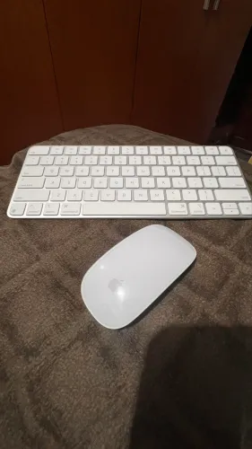 Teclado e mouse Apple 