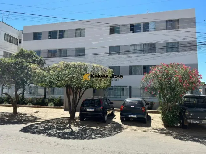 Imóvel para aluguel com 2 quartos em Jardim das Esmeraldas - Goiânia - GO