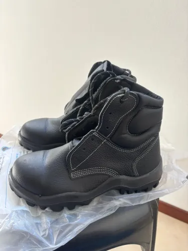 Bota de Segurança Safetline Preta - Nova - TAM 36
