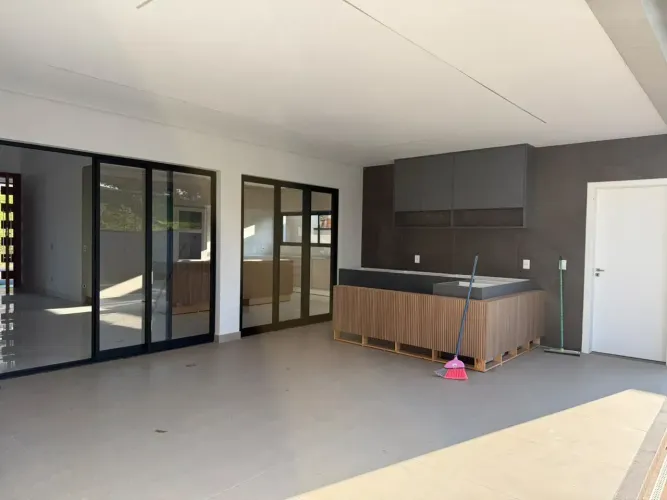 Térrea para venda possui 250 metros quadrados com 3 quartos em Campo Novo - Bragança Pauli