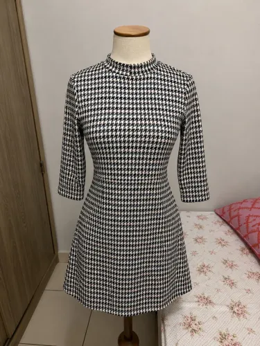 Vestido estampado pied de poule
