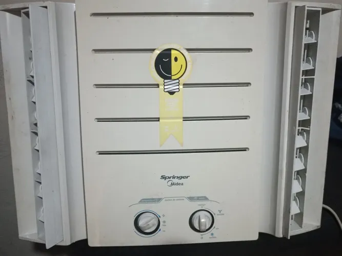 Ar condicionado Springer 7.500 BTUs 450
