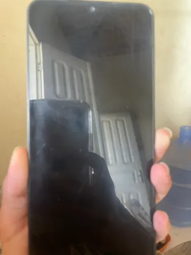 Vede-se celular semi novo poco c71esta em ótimas condições
