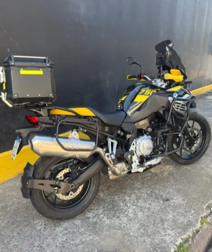 Vendo BMW f750 comemorativa 