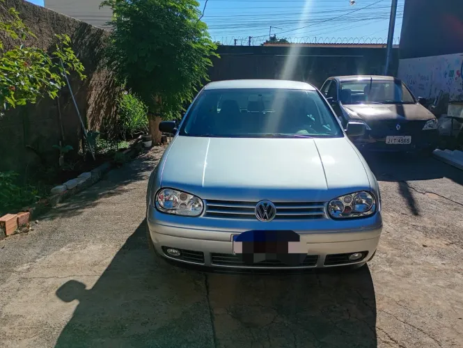 Volkswagen Golf 2.0/ 2.0 MI Flex Aut/tiptronic. 2003