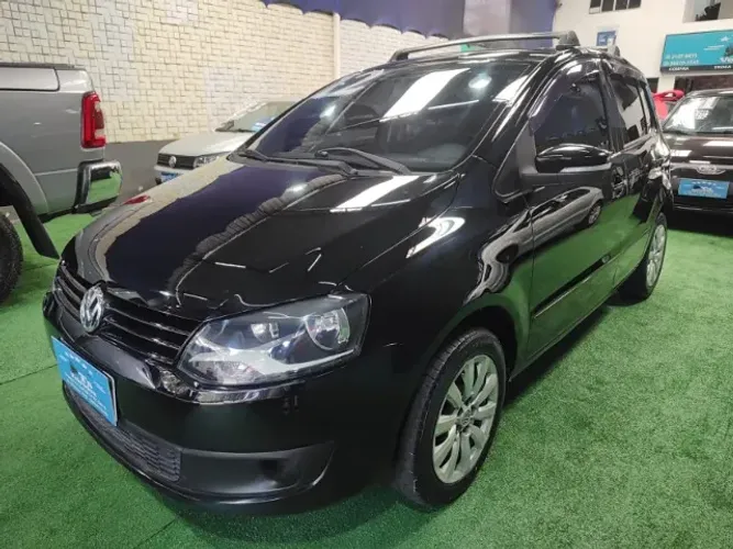 Volkswagen Fox 1.0 MI Total Flex 8V 3P 2012