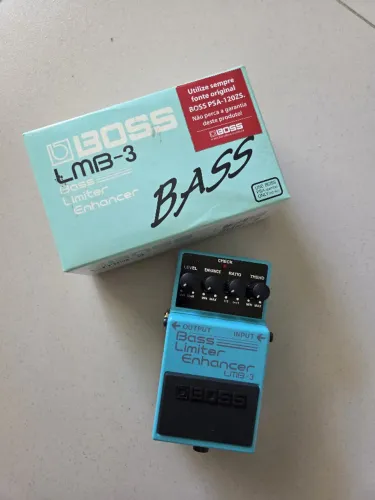 Pedal Boss Bass Limiter Enhancer P/ Contrabaixo - Lmb-3 Azul