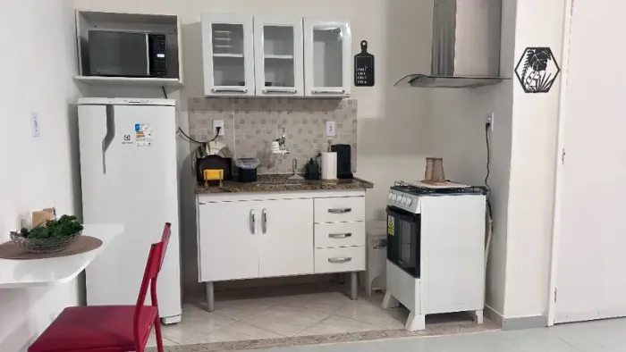 EXCELENTE KITINETE MOBILIADO SÃO CRISTÓVÃO SEM PAGAMENTO CONDOMÍNIO, IPTU E ÁGUA