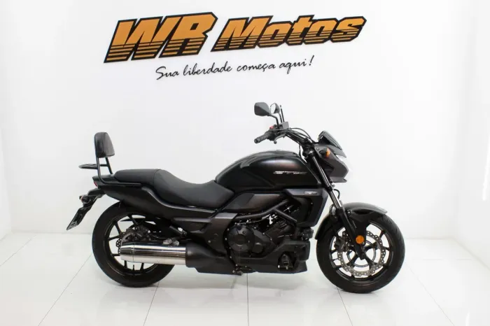 HONDA CTX 700N ABS