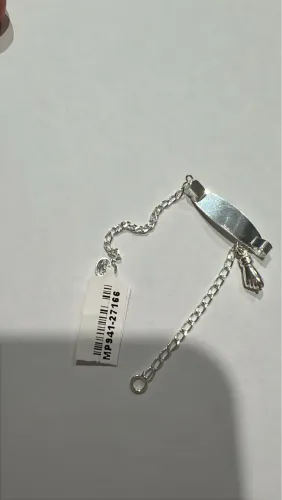 Vendo pulseira de prata para bebê 