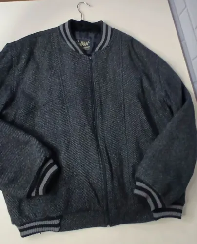 Jaqueta Masculina Tamanho: 52