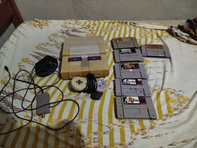 Super Nintendo Original + Alguns Cartuchos
