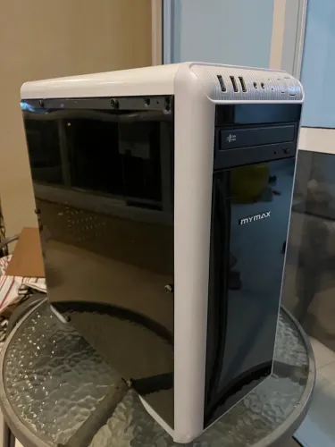 PC GAMER 