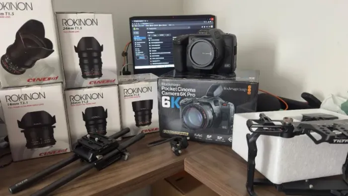 BLACKMAGIC 6K PRÓ ROKINON CINE