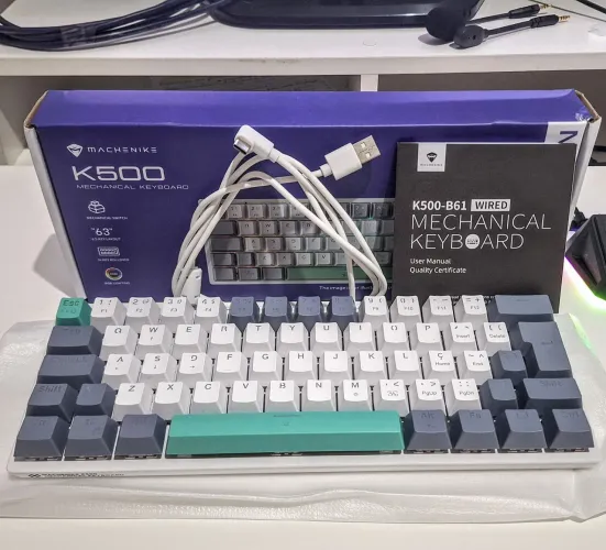 Teclado Mecânico RGB NOVO Machenike K500-B61