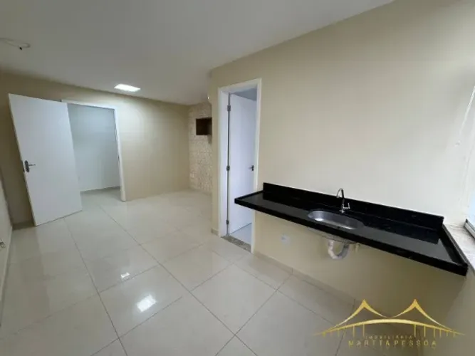 Duas Sala no OTC - Office Tower Center em Candelária com 25m² Cada, 01 Vaga Cada Sala