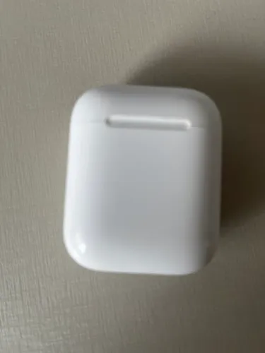 Apple Airpods 1 com defeito