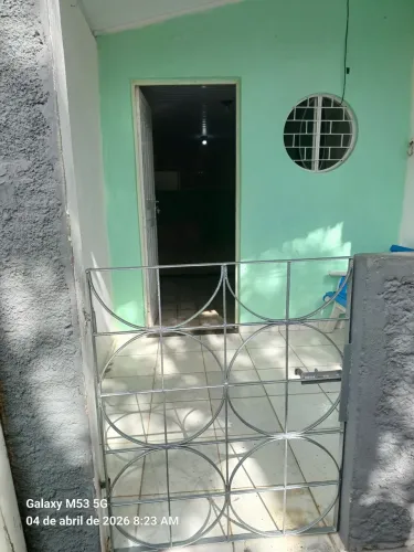 Aluga-se casa mobiliada em Ipioca a 200m da praia