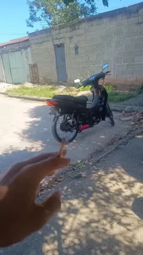 Moto com defeito minimo