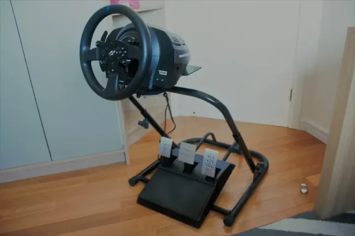 Volante Playstation Thrustmaster T300RS GT Edition com Suporte