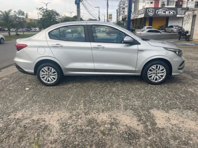 Fiat Cronos Drive 1.3 8V Flex 2020