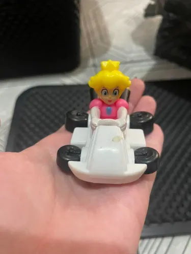 Carrinho Princesa Peach Mario Kart Super Mario Kart McDonald?s