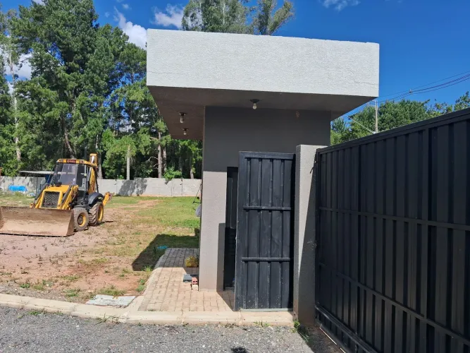 Terrenos Em///Condomínio Fechado//Próx ao Viaduto A/Pianaro