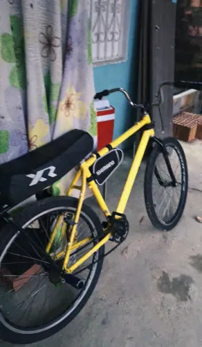 Bicicleta montadinha