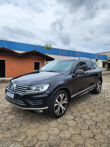 Volkswagen Touareg R-line 4.2 V8 360cv Tiptronic 5P 2017