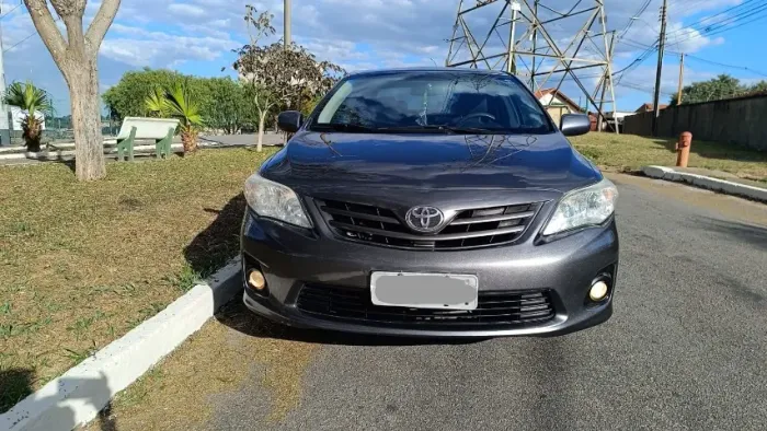 Toyota Corolla GLI 1.8 Flex 16V Aut. 2012
