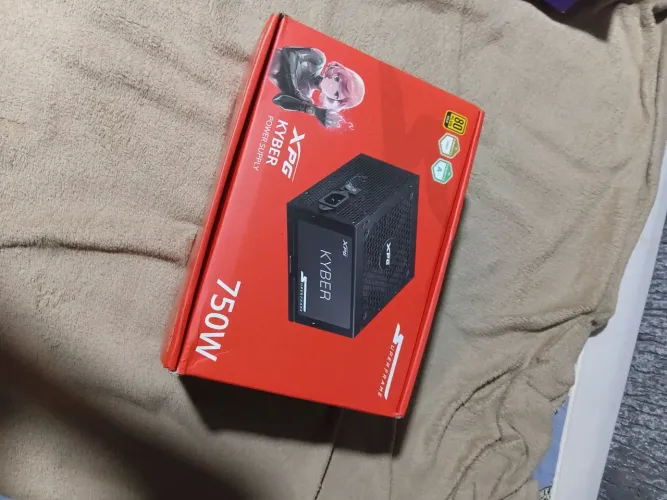 Fonte kyber 750W Gold