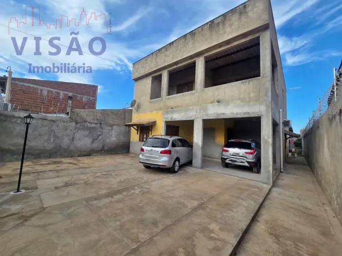 VENDE-SE CASA DUPLEX NO BAIRRO NOVA BETÂNIA
