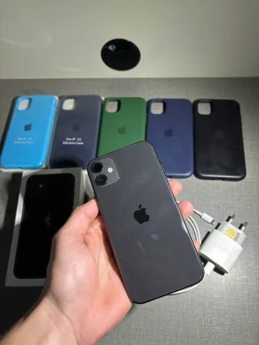 iPhone 11 128gb único dono