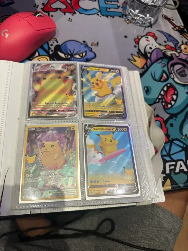 Fichário de Pokémon completo