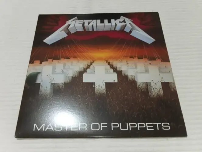 Metallica - Master Of Puppets - Vinil Red Limited Edition