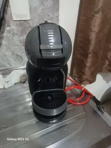 Máquina de cafe dolce gosto nestle 