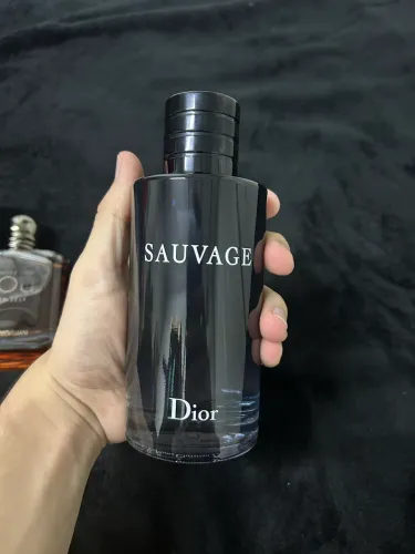 Dior Sauvage 200ml (Vlm 175-180ml)