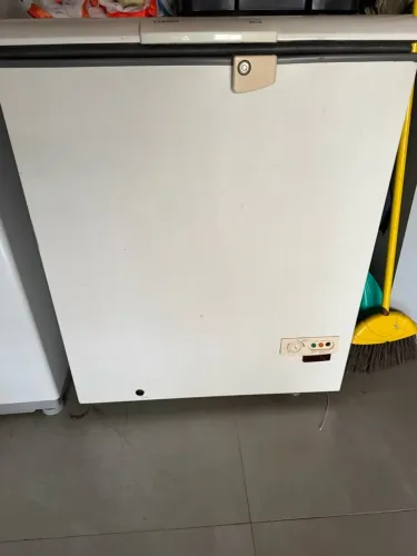 Freezer horizontal cônsul