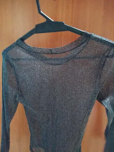 Body preto segunda pele transparente prateado