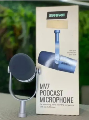 MICROFONE SHURE PODCAST MV7-S