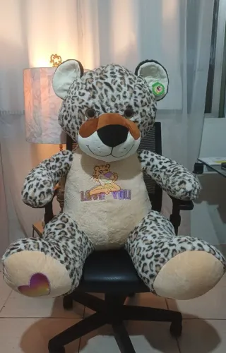 Urso de pelúcia tigre safari gigante com 1,0m<br>Sou da Zona Norte do Rio de
