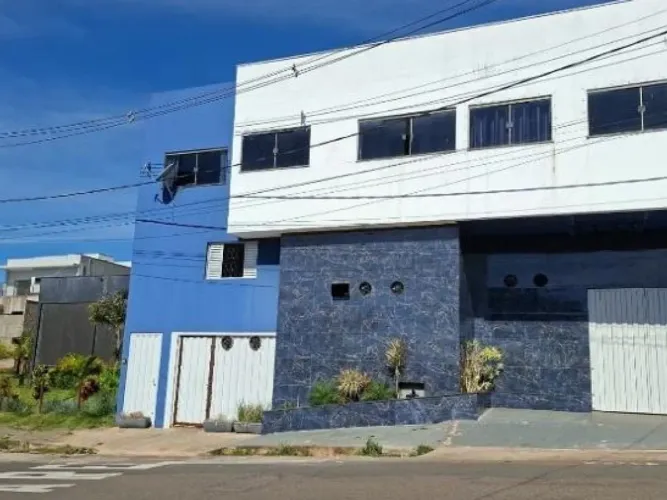 Imóvel Residencial e Comercial 445 m² - Alfenas-MG - Av. Manoel Alves Taveira, 1.669 - Res