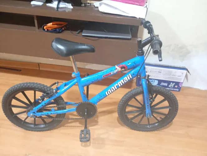 Vende-se uma bicicleta aro 16 infantil