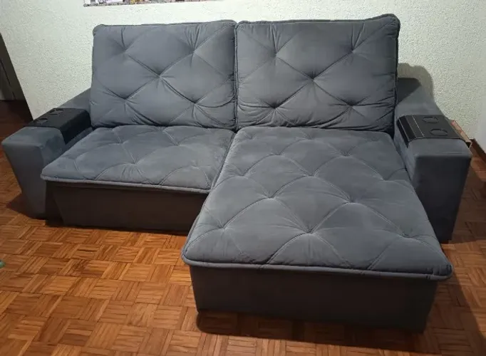 Sofá retrátil/reclinável