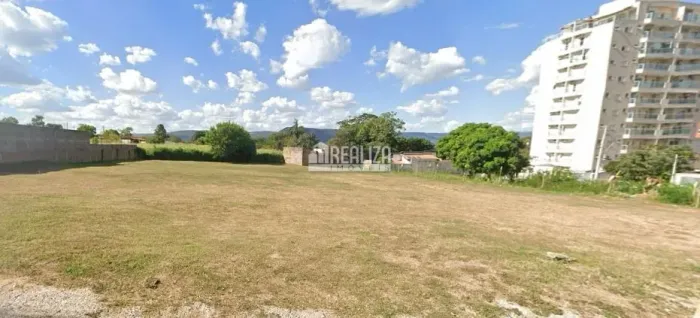 Terreno à Venda no Centro de Rifaina - Oportunidade Imperdível!