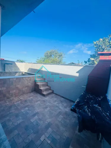 ótima casa nova com piscina lado praia a venda em itanhaém condominio